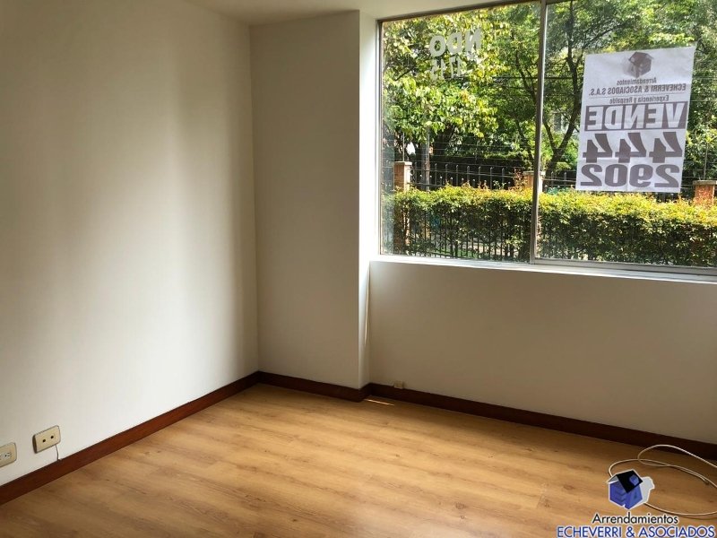 Apartamento en venta en Zona Centro, Envigado · foto 6 de 10