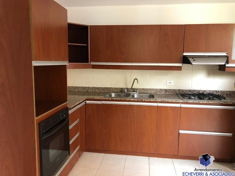 Apartamento en venta en Zona Centro, Envigado · foto 10 de 10