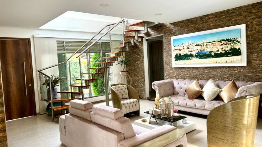 Casa de 4 alcobas en venta en La Morada, Jamundí, 1500 m² · foto 2 de 24
