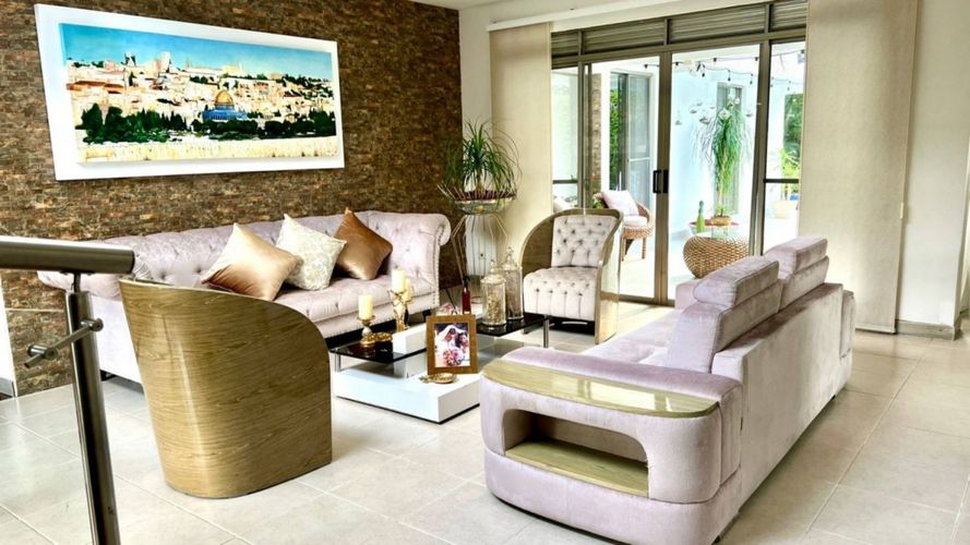 Casa de 4 alcobas en venta en La Morada, Jamundí, 1500 m² · foto 4 de 24