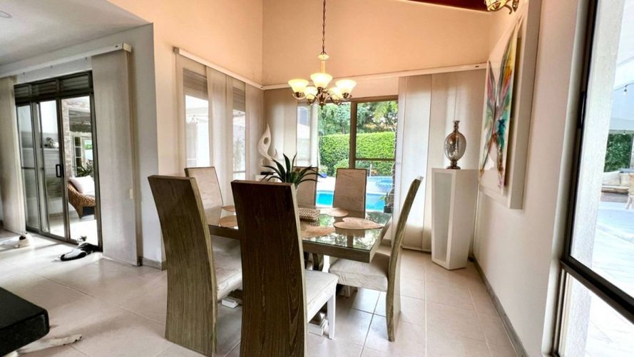 Casa de 4 alcobas en venta en La Morada, Jamundí, 1500 m² · foto 5 de 24
