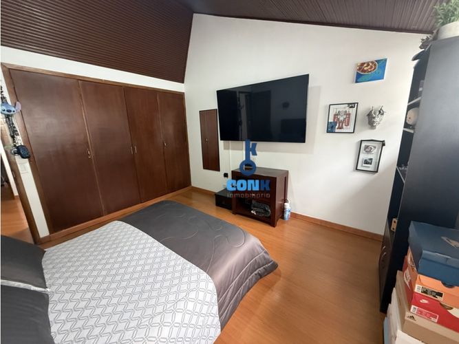 Casa de 3 alcobas en venta en La Floresta, Bogotá, 244 m² · foto 12 de 15