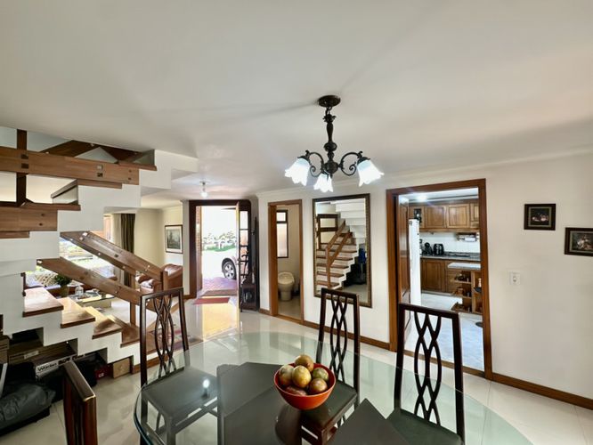 Casa de 5 alcobas en arriendo en San Teo Ii, Chía, 205 m² · foto 6 de 24
