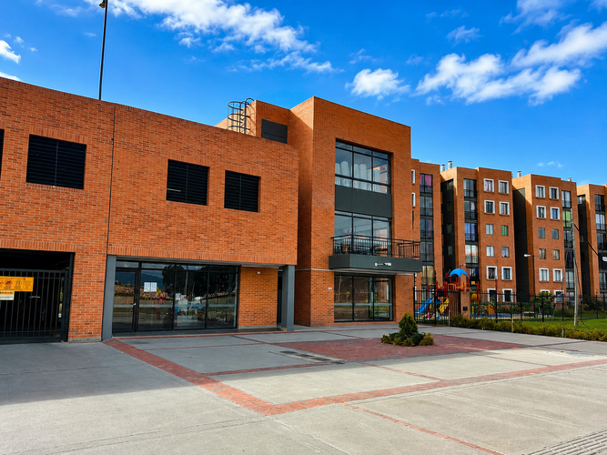 Apartamento de 2 alcobas en venta en Cr. Manzanilla, Soacha, 49 m² · foto 2 de 18