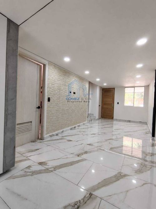 Casa de 4 alcobas en venta en Suramérica, La Estrella, 160 m² · foto 5 de 24