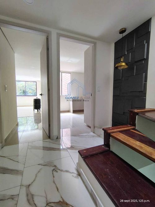 Casa de 4 alcobas en venta en Suramérica, La Estrella, 160 m² · foto 12 de 24