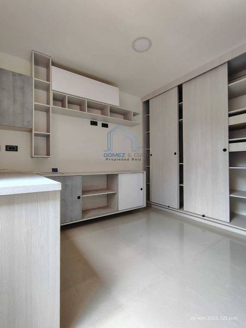 Casa de 4 alcobas en venta en Suramérica, La Estrella, 160 m² · foto 14 de 24