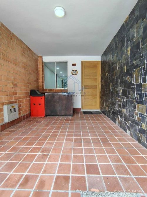 Casa de 4 alcobas en venta en Suramérica, La Estrella, 160 m² · foto 23 de 24