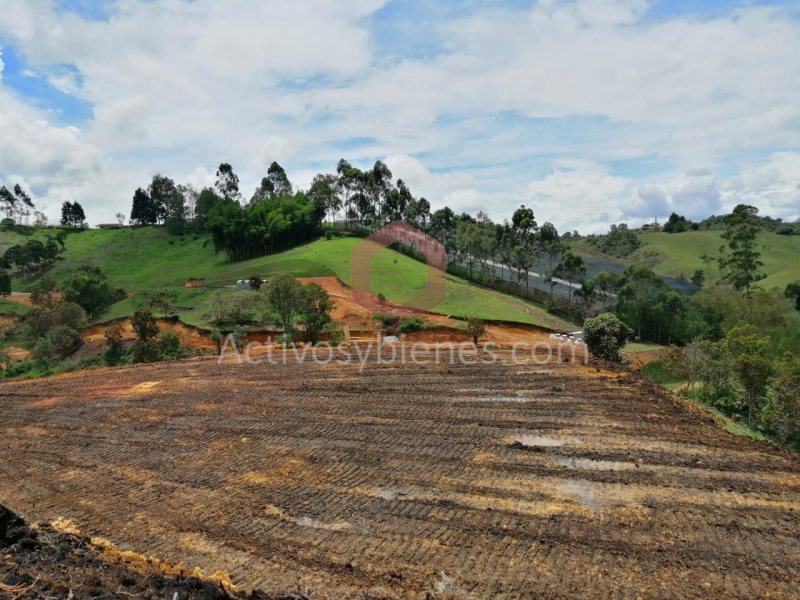 Land in Mampuesto (2541 m²) for Sale