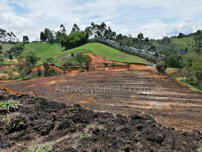 Lote en venta en Mampuesto, Rionegro, 2541 m² · foto 7 de 7