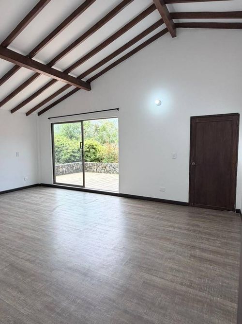 Oficina en arriendo en Las Palmas, Medellín, 310 m² · foto 11 de 24