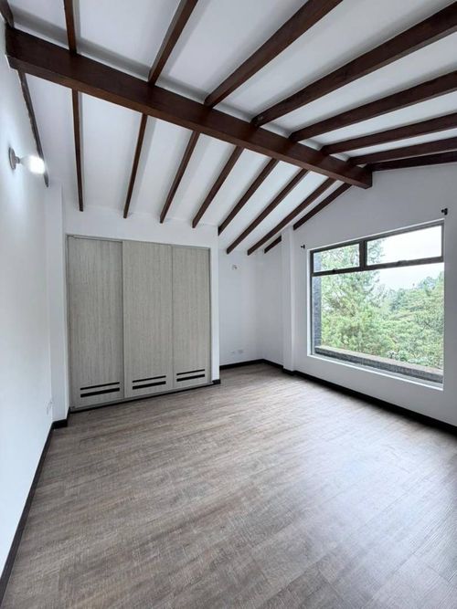 Oficina en arriendo en Las Palmas, Medellín, 310 m² · foto 18 de 24