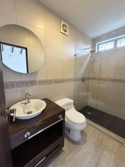Oficina en arriendo en Las Palmas, Medellín, 310 m² · foto 22 de 24