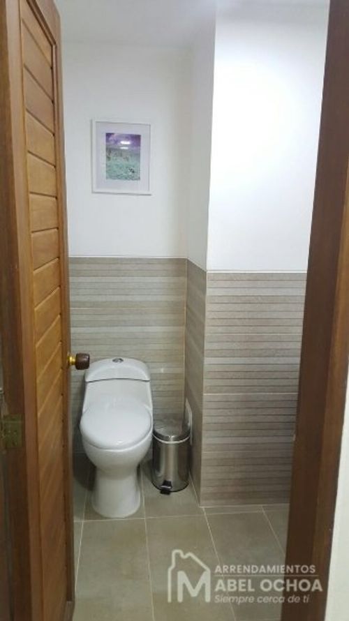 Apartamento de 3 alcobas en venta en Laureles, Medellín, 169 m² · foto 13 de 24