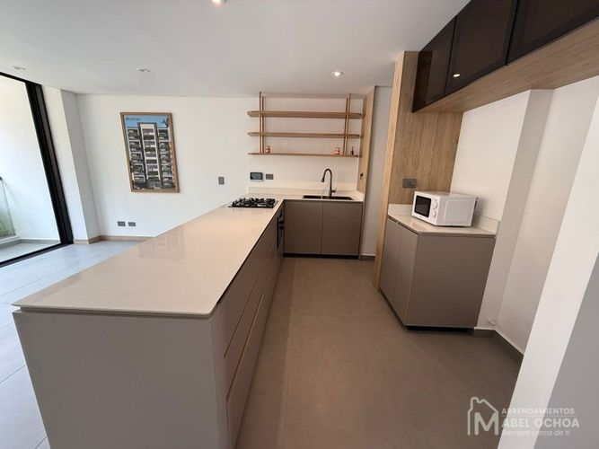 Apartamento de 3 alcobas en venta en Laureles, Medellín, 169 m² · foto 24 de 24