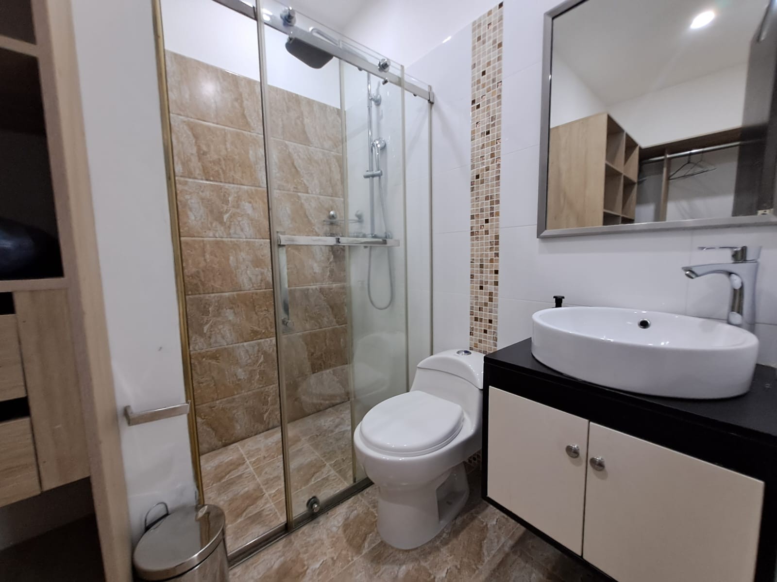 Apartamento en arriendo en Laureles, Medellín · foto 13 de 15
