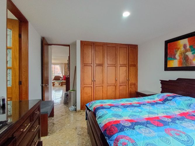 Apartamento de 4 alcobas en venta en Laureles, Medellín, 102 m² · foto 13 de 20