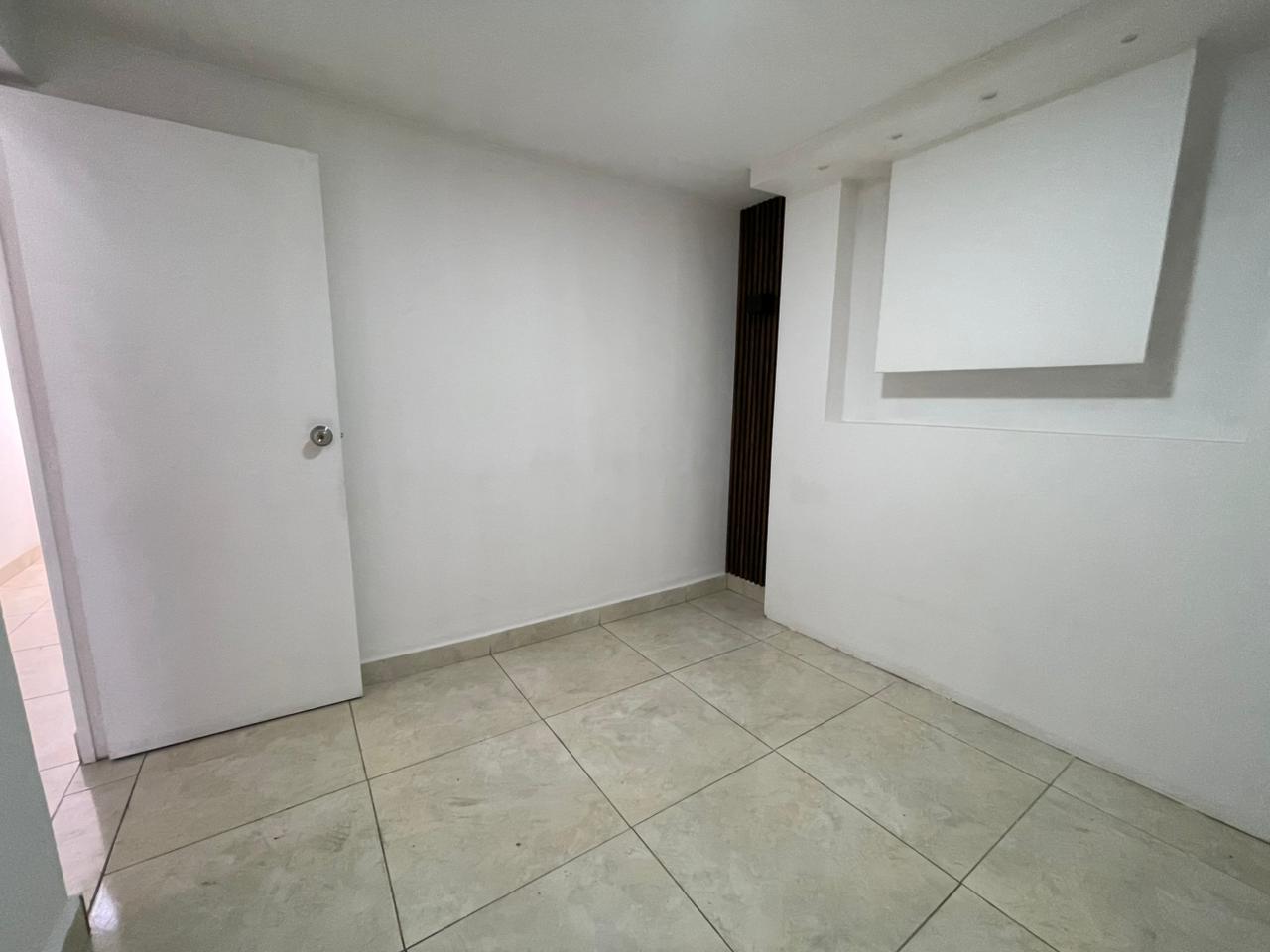 Casa en arriendo en La Castellana, Medellín · foto 12 de 20