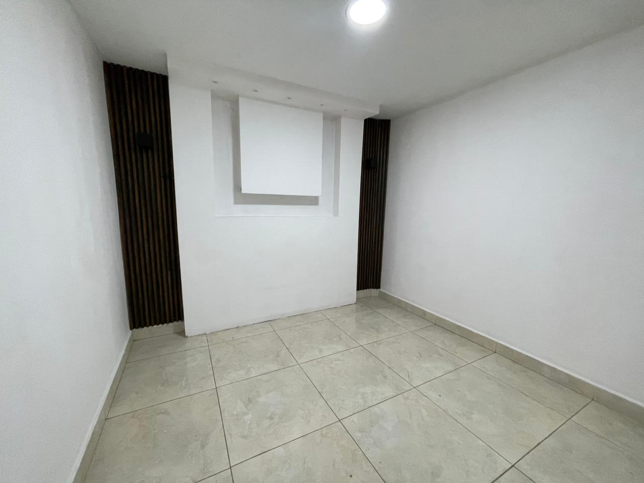 Casa en arriendo en La Castellana, Medellín · foto 13 de 20