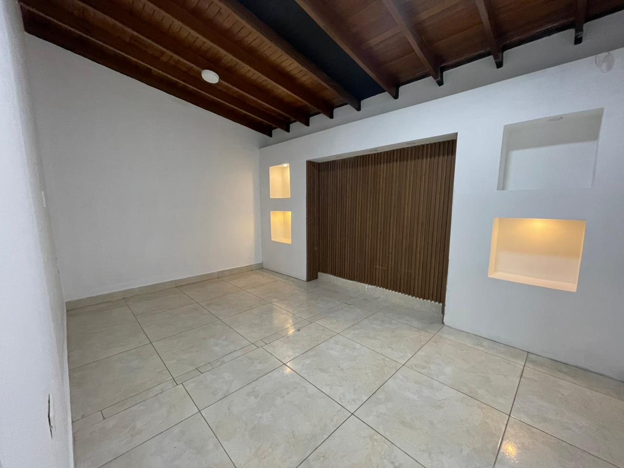 Casa en arriendo en La Castellana, Medellín · foto 15 de 20