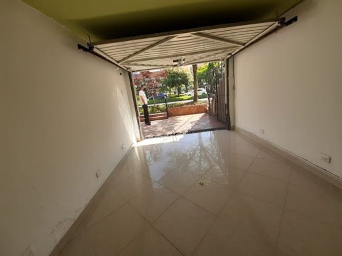 Local en arriendo en Laureles, Medellín, 19 m² · foto 8 de 12