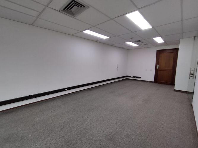 Oficina en arriendo en La Ceja, 42 m² · foto 3 de 9