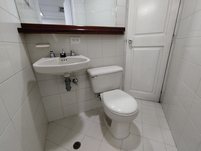 Oficina en arriendo en La Ceja, 42 m² · foto 8 de 9