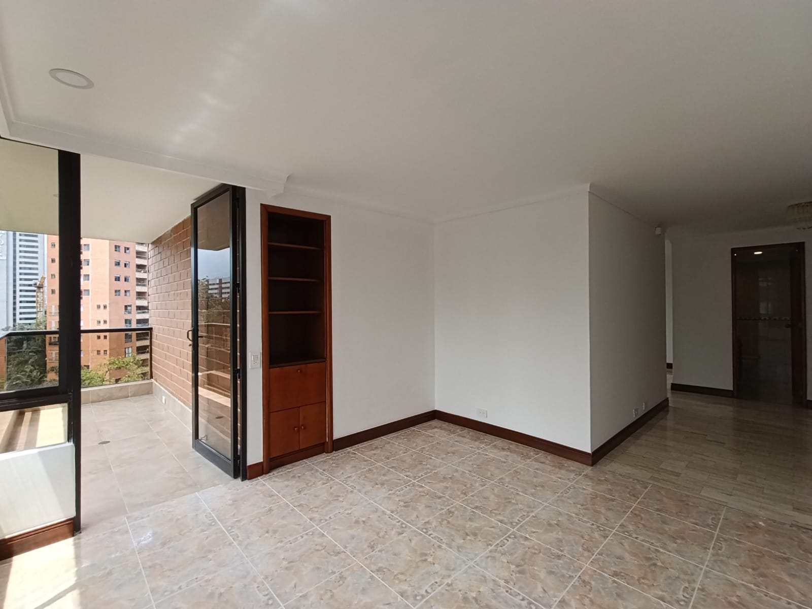Apartamento en arriendo en El Poblado, Medellín · foto 5 de 20