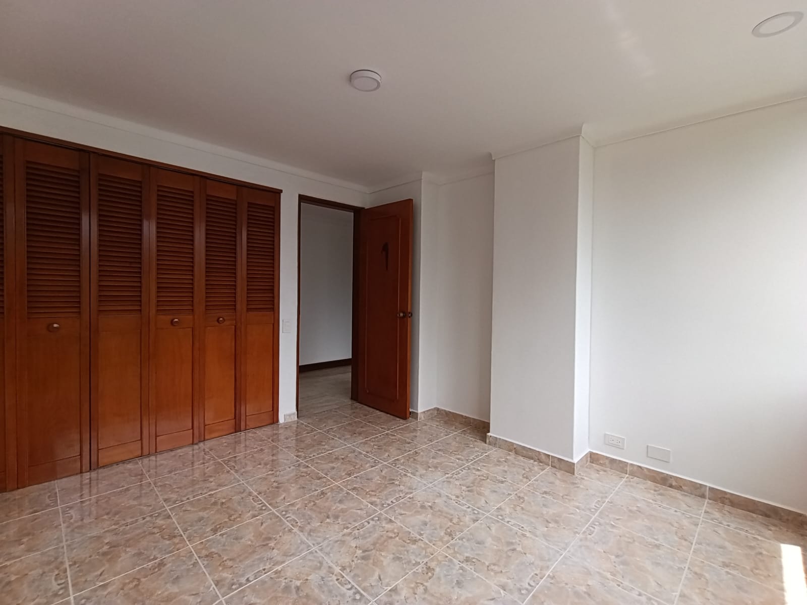 Apartamento en arriendo en El Poblado, Medellín · foto 7 de 20
