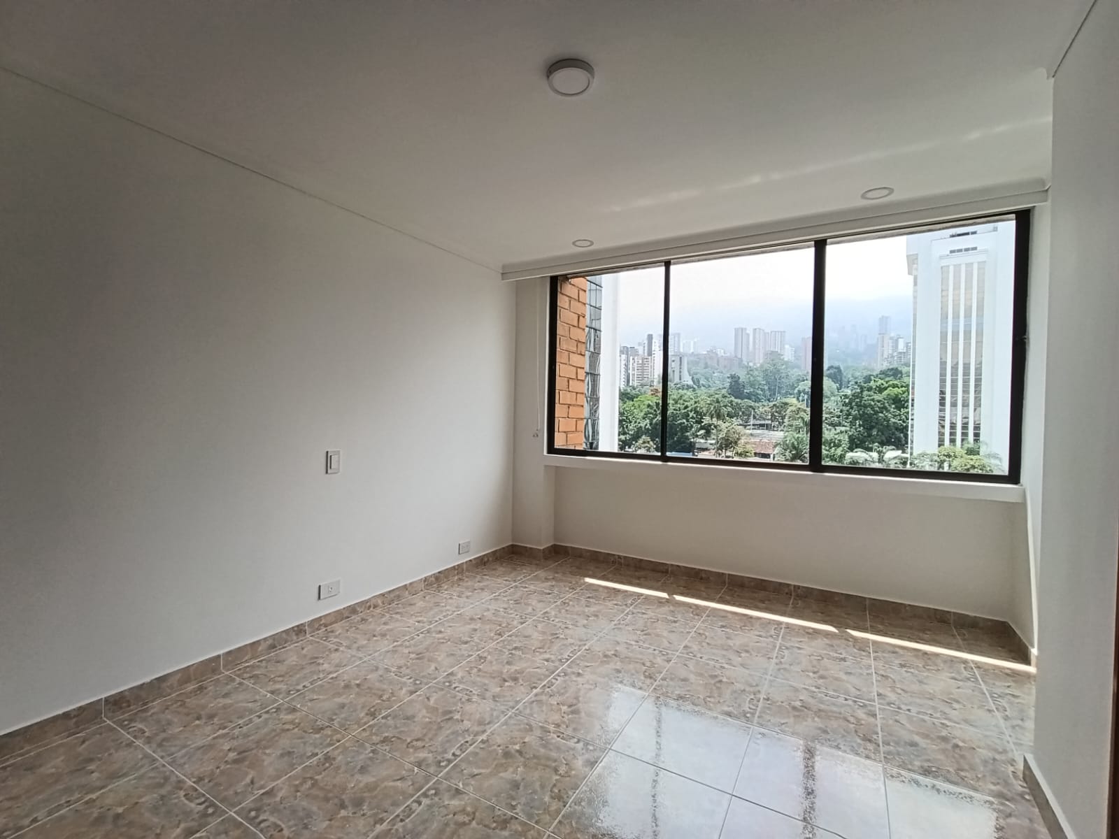 Apartamento en arriendo en El Poblado, Medellín · foto 9 de 20