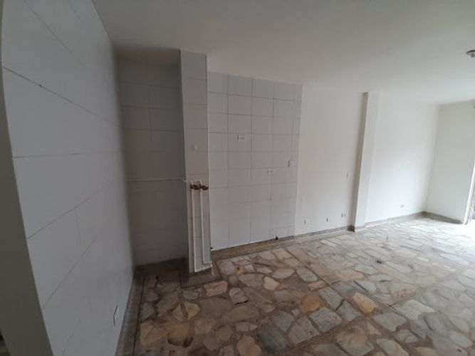 Local en arriendo en Mesa, Envigado, 30 m² · foto 3 de 9