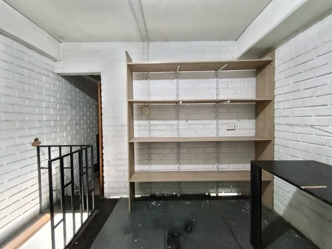 Local en arriendo en Vía Las Palmas, Medellín, 13 m² · foto 10 de 14
