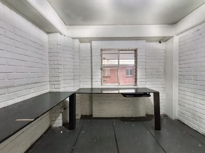 Local en arriendo en Vía Las Palmas, Medellín, 13 m² · foto 13 de 14