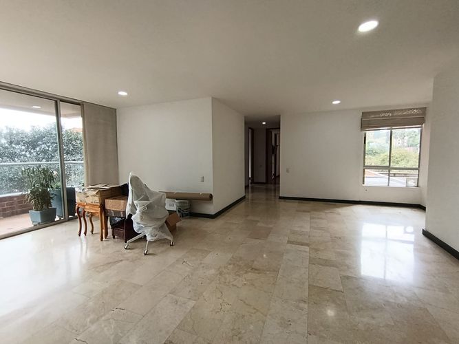 Apartamento de 3 alcobas en arriendo en Los Balsos, Medellín, 105 m² · foto 5 de 20