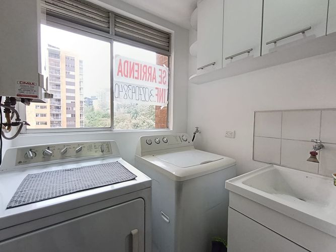 Apartamento de 3 alcobas en arriendo en Los Balsos, Medellín, 105 m² · foto 7 de 20
