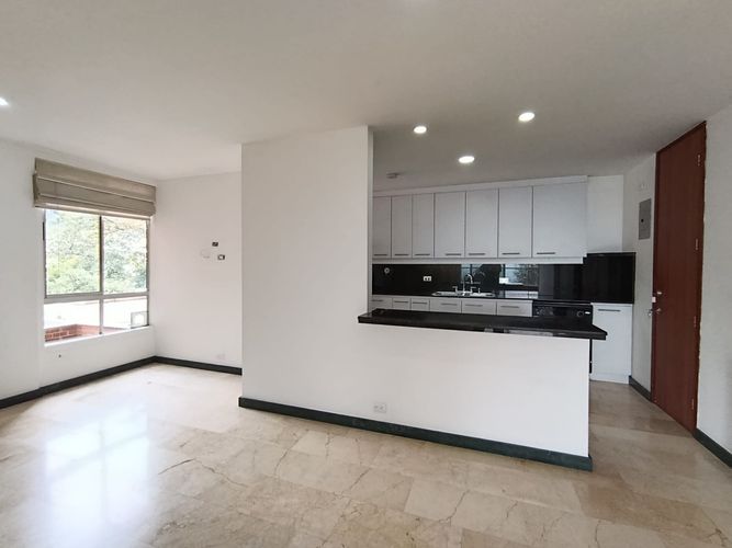 Apartamento de 3 alcobas en arriendo en Los Balsos, Medellín, 105 m² · foto 9 de 20