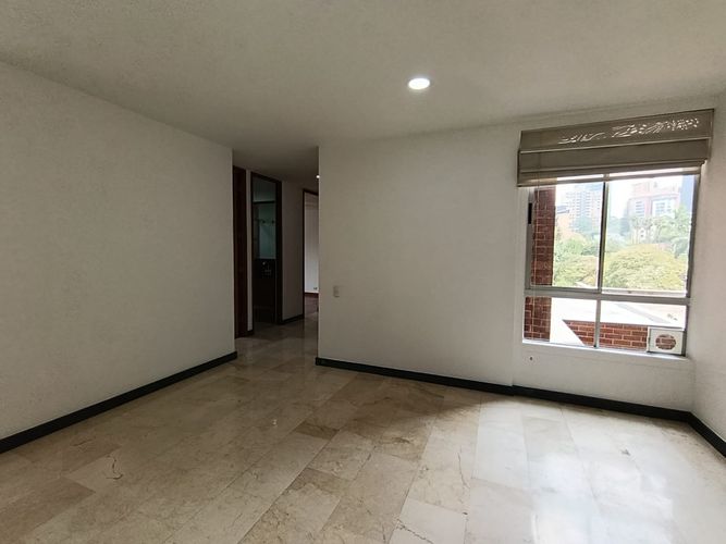 Apartamento de 3 alcobas en arriendo en Los Balsos, Medellín, 105 m² · foto 15 de 20