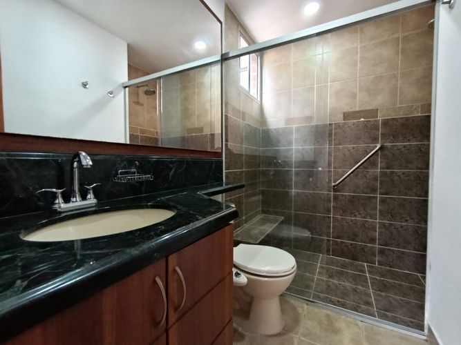Apartamento de 3 alcobas en arriendo en Los Balsos, Medellín, 105 m² · foto 18 de 20