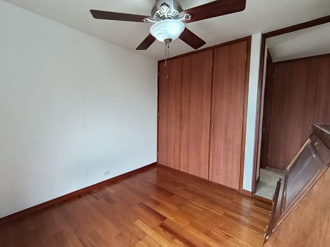 Apartamento de 3 alcobas en arriendo en Los Balsos, Medellín, 105 m² · foto 19 de 20