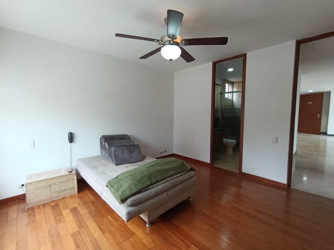 Apartamento de 3 alcobas en arriendo en Los Balsos, Medellín, 105 m² · foto 20 de 20