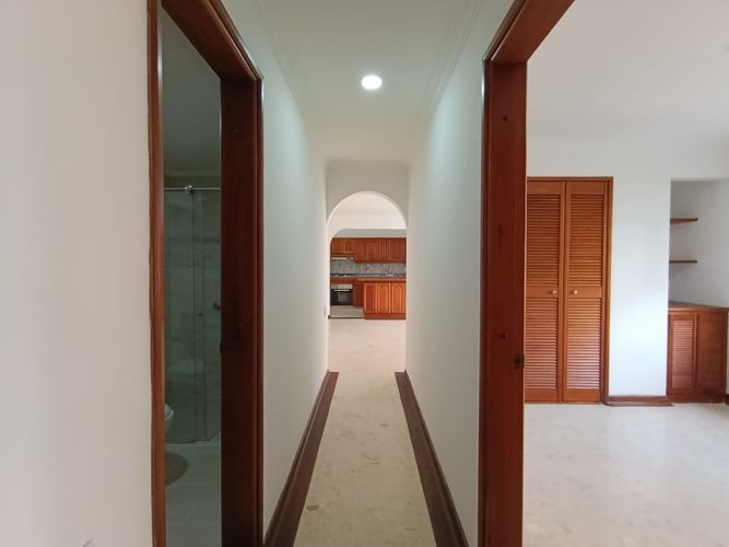 Apartamento de 2 alcobas en arriendo en El Poblado, Medellín, 81 m² · foto 18 de 20