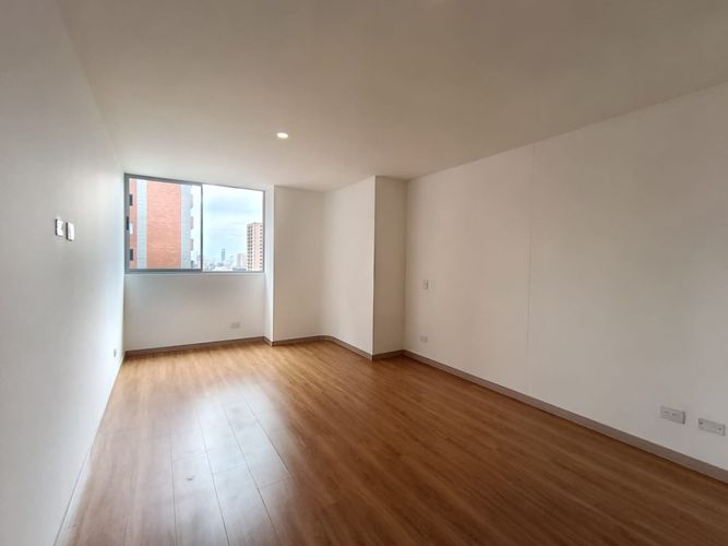 Apartamento de 2 alcobas en arriendo en El Poblado, Medellín, 85 m² · foto 19 de 20