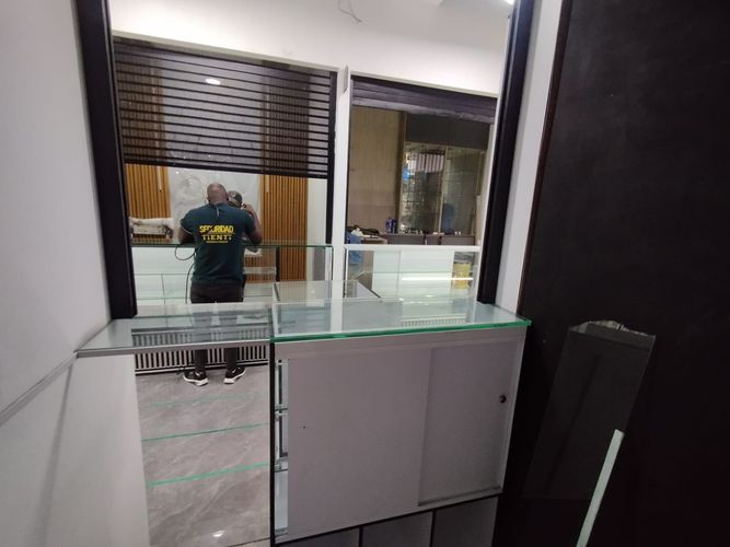 Local en arriendo en La Candelaria, Medellín · foto 5 de 7