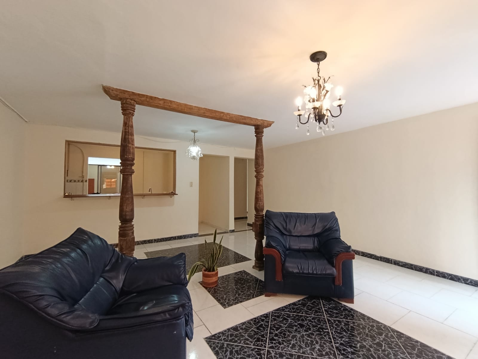 Casa en Arriendo en Buenos aires, Medellín