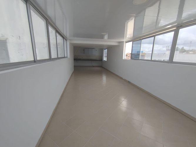 Local en arriendo en El Porvenir, Rionegro, 348 m² · foto 3 de 16