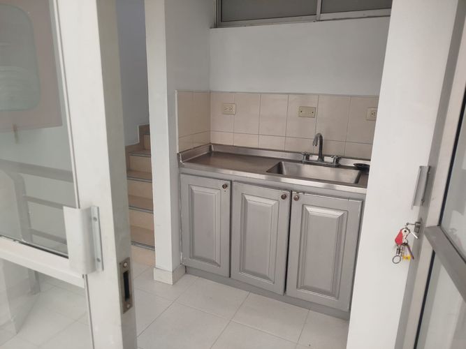 Local en arriendo en El Porvenir, Rionegro, 348 m² · foto 4 de 16