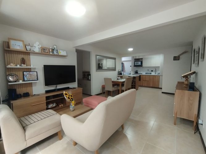 Apartamento de 3 alcobas en arriendo en Loma Del Esmeraldal, Envigado, 87 m² · foto 11 de 20