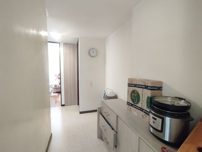 Apartamento de 3 alcobas en arriendo en Loma Del Esmeraldal, Envigado, 87 m² · foto 12 de 20