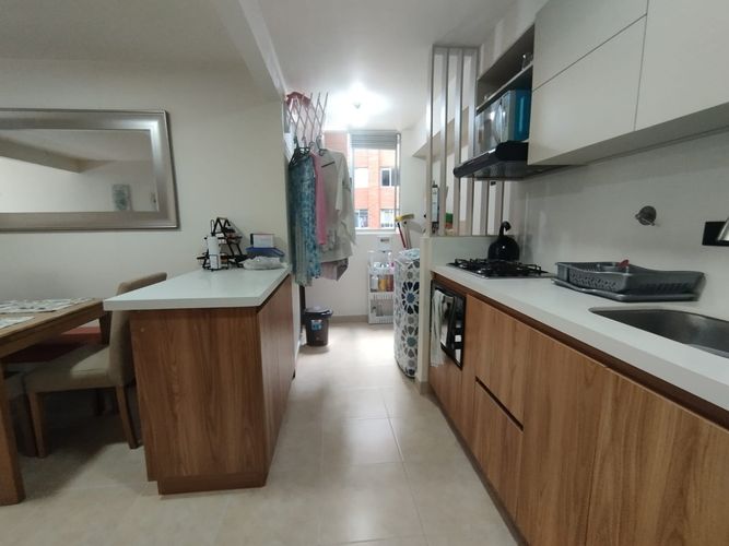 Apartamento de 3 alcobas en arriendo en Loma Del Esmeraldal, Envigado, 87 m² · foto 18 de 20