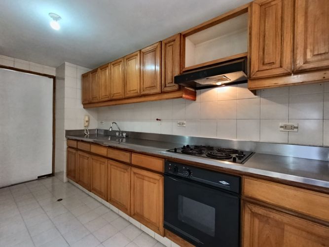 Apartamento de 3 alcobas en arriendo en La Florida, Medellín, 123 m² · foto 2 de 20